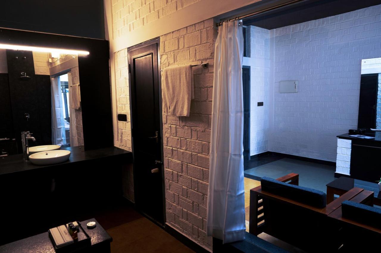 S River Resorts Kochi Exterior photo